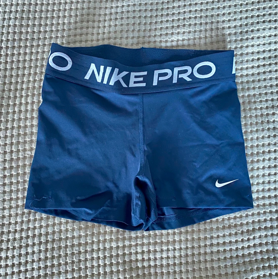 Nike Pro shorts (marinblå) 