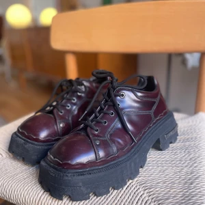 Eytys ”Detroit” boot  - Knappt använda kängor från eytys. Säljes just nu för 3000kr i butik