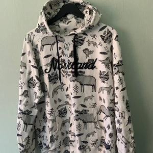 Norrlands hoodie  - Betalning sker via swish, använd fåtal gånger. Bra skick. 