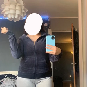 Mysig kofta från Cubus  - Säljer den för att den är för liten för mig o aldrig kommer till användning.