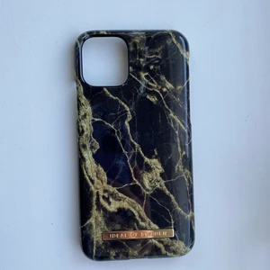 Skal Ideal of Sweden - Skal från IDEAL of Sweden. iPhone 11 PRO. Aldrig använt. 