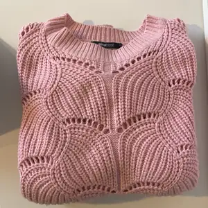 Rosa tröja från Gina Tricot, använt skick! 