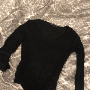 Body - Svart Body från Nelly. Aldrig använd. 💖 passar även XS