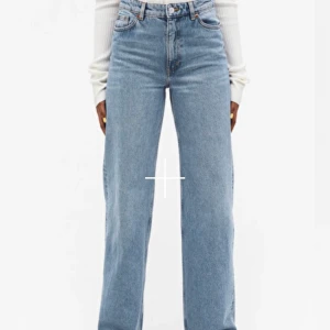 Jeans från monki!!! - Jeans från monki så snygga men kommer inte till användning! 