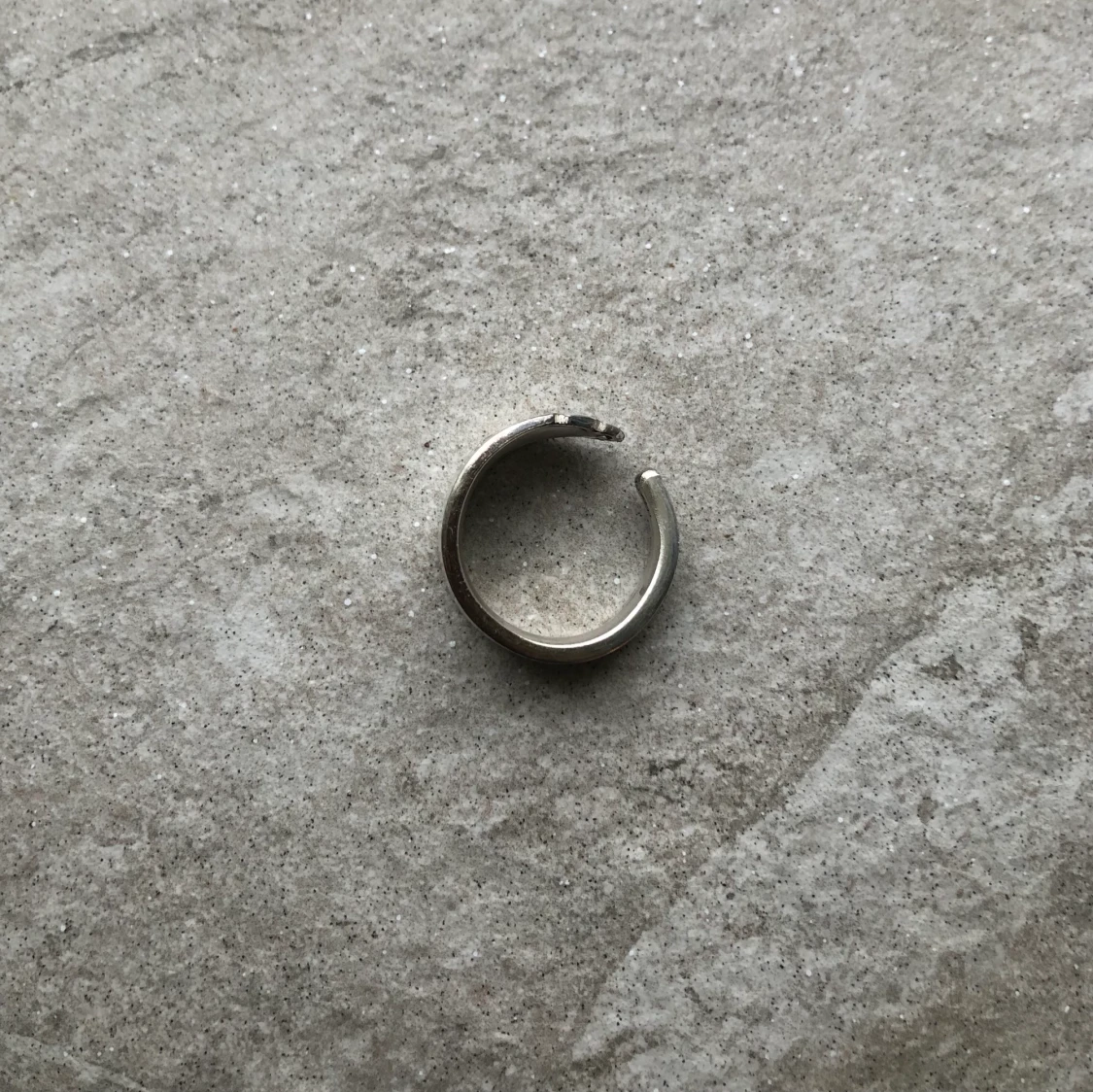 Ring gjord av sked - 91