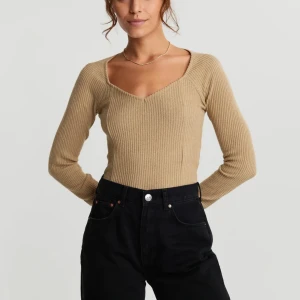 Topp - Aldrig använt!🤍