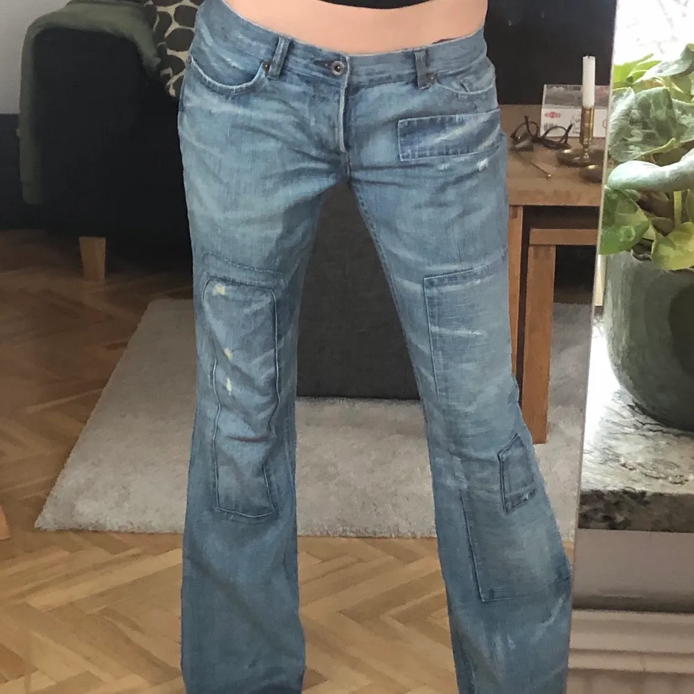 Såå snygga lågmidjade baggy jeans 💕. Jeans & Byxor.