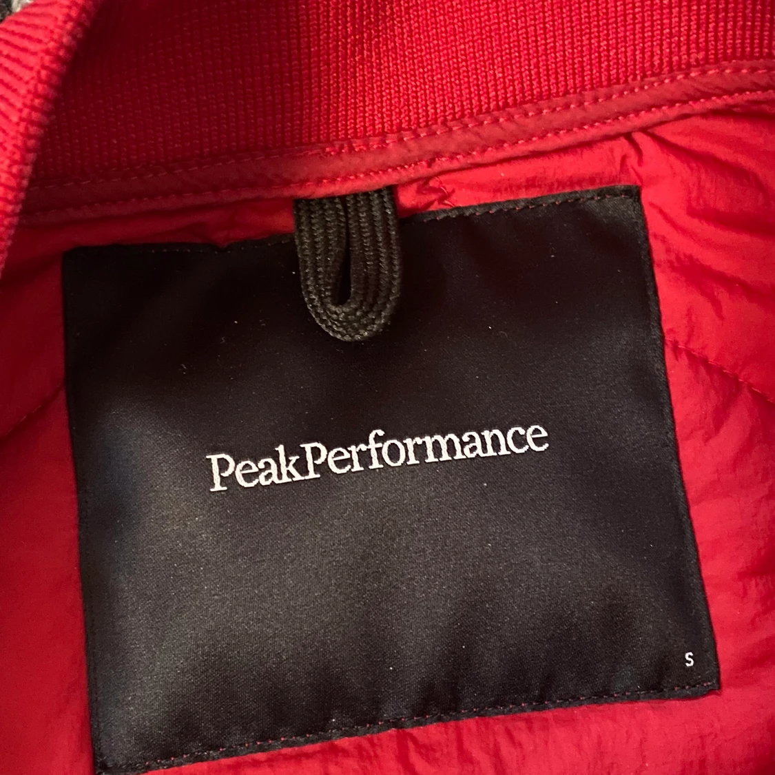 Täckjacka PeakPerformace  - 91