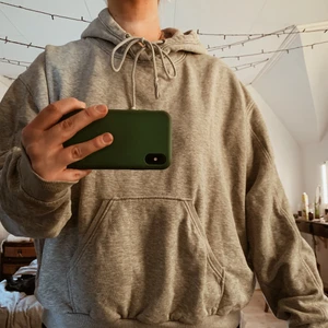 Weekday hoodie - Du står för frakten 🥰