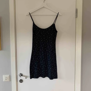  - Supersöt klänning från brandy Melville, använd ca 5 gånger 