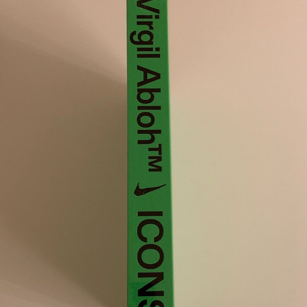 Limiterad utgåva av Virgil Abloh x Nike ICONS