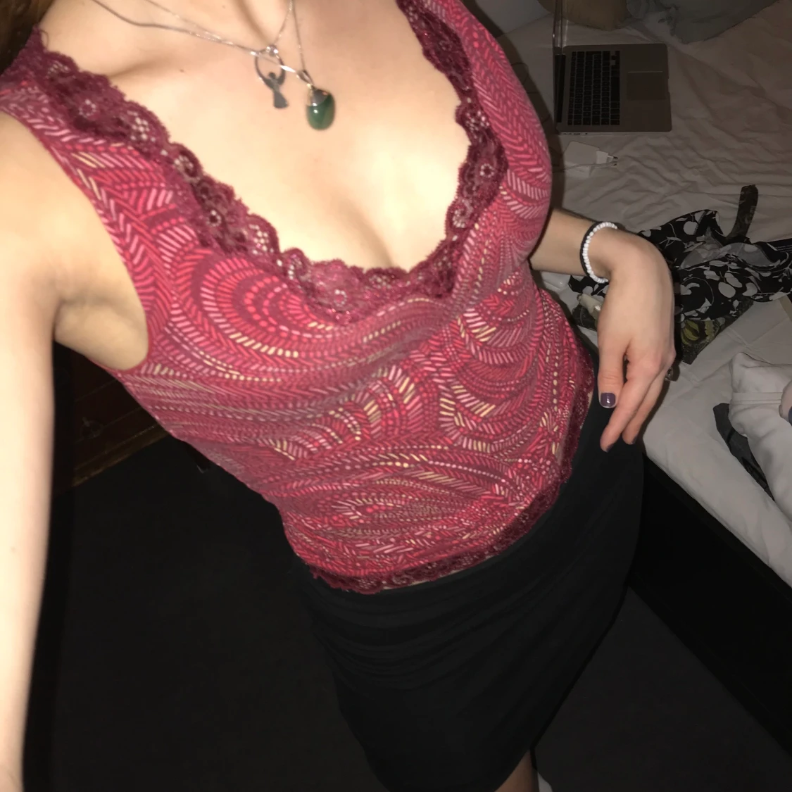 Fint linne med spets. 