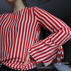 Ginatricot blus - Storlek:S Från: ginatricot Skick: bra skick 