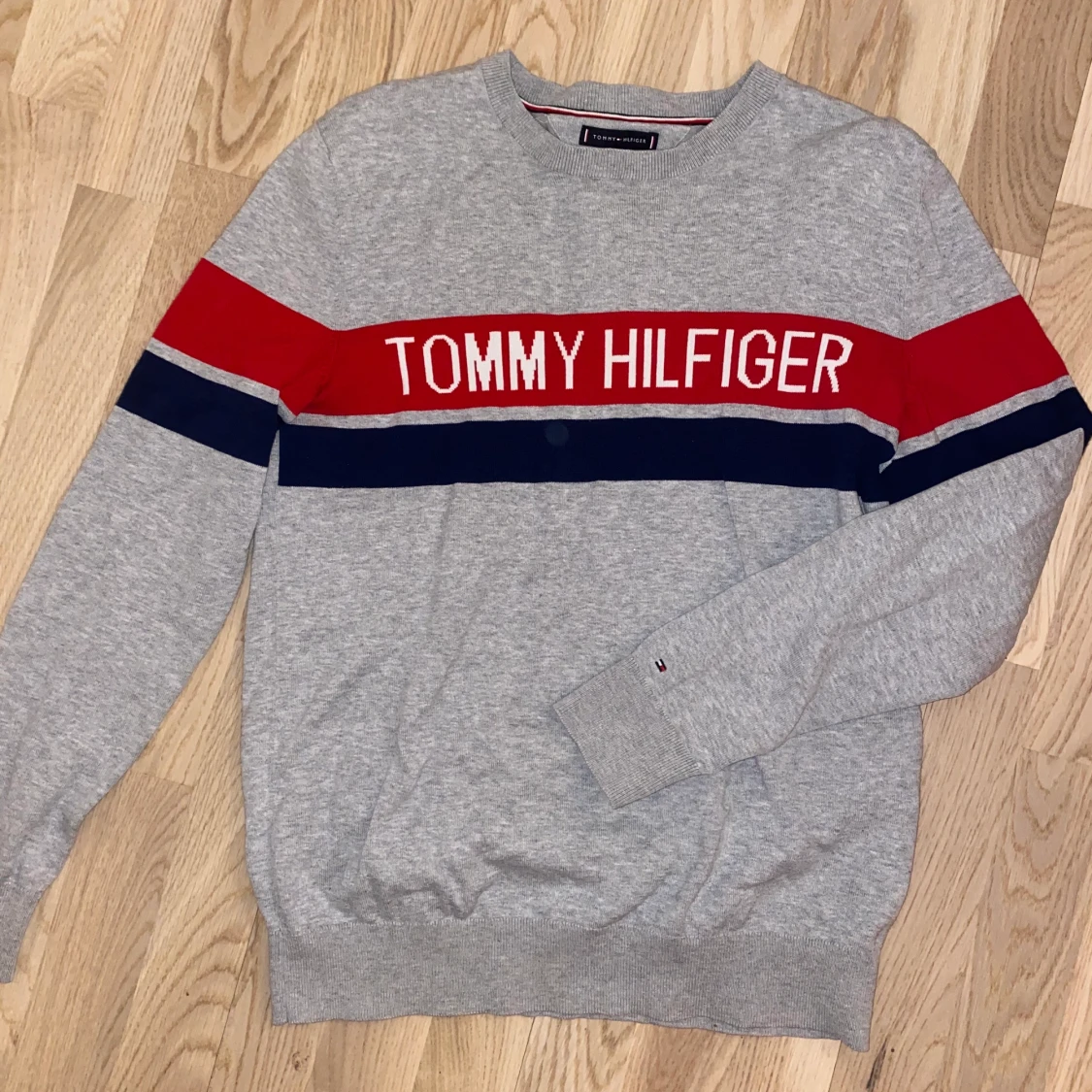 Tommy Hilfiger tunn sweatshirt
