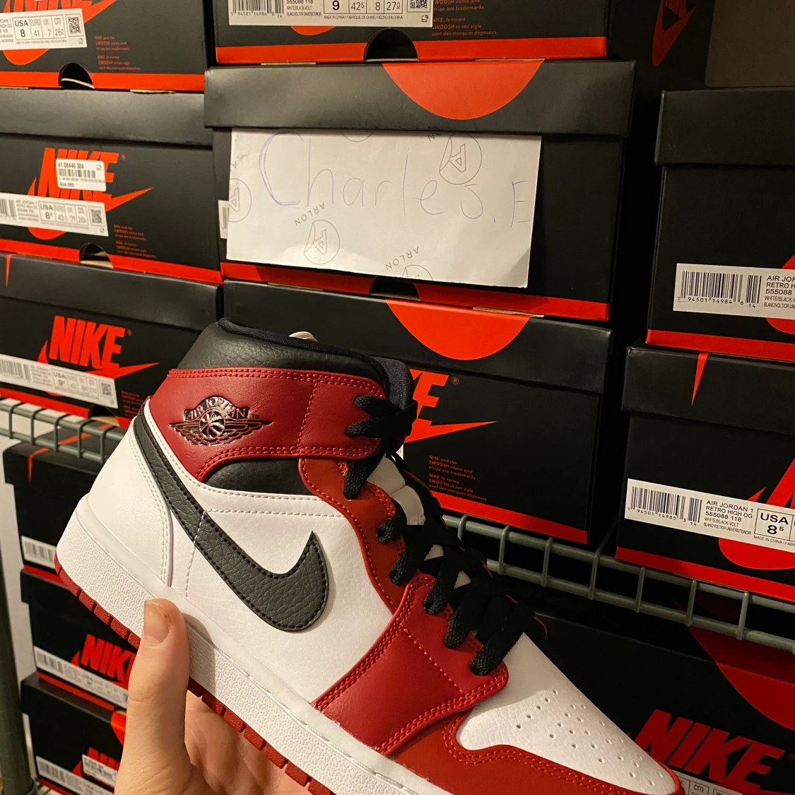 Jordan 1 Chicago mids