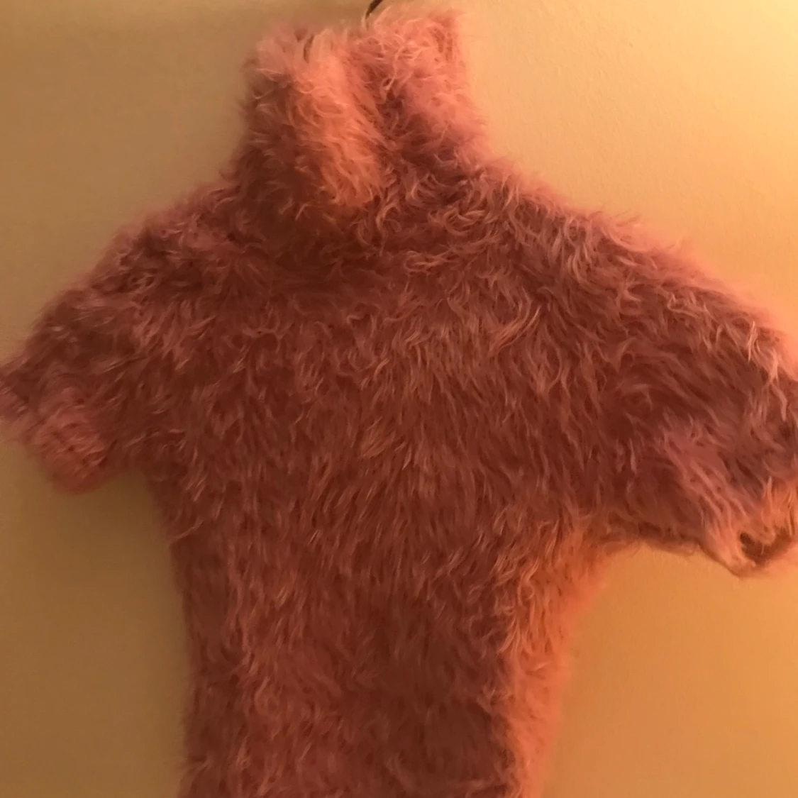 Rosa hårig tröja  - 90