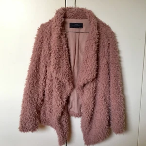  - Jätte mysig jacka från Zara! Köpt i New York🦄