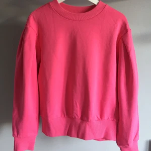  - &Other Stories, stl 34, 100% bomull tröja, använde en gång