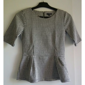  - Jättefin topp från Kappahl i strl XS. Frakt: 36 kr