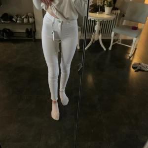 Vita Jeans  - Vita jeans ifårn lagen 157 st xs, aldrig använda fint skick💘
