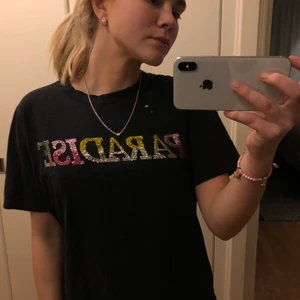 T-shirt från Maje - Fint skick! Nypris ca 1000