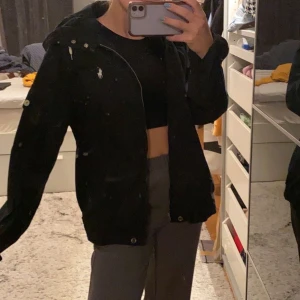 Ralphluren jacka - Höst vind jacka från ralphluren! Knappt använd. (Kund står för frakt) 🤪🤪💕💕 den är oversize!! BUDA från 500