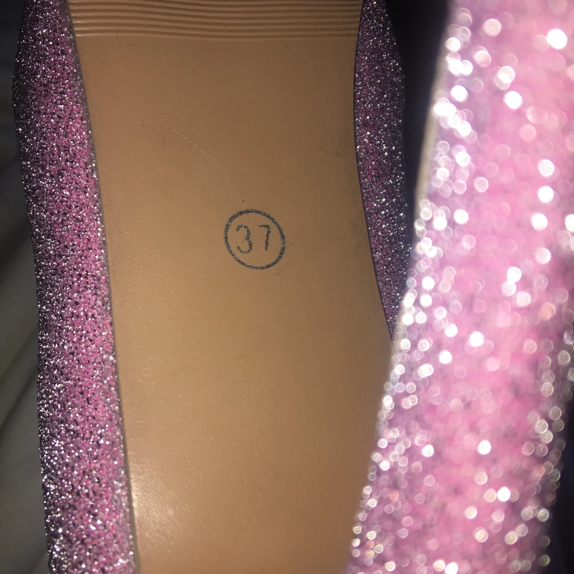 Festskor stl 37  - 90