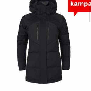 Sail racing jacka dam  - Storlek S köpte för 1 år sen priset var då 3000kr 