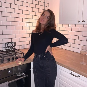 Jeans  - Jeans från & other stories använda men väldigt fint skick storlek 25 som xs 