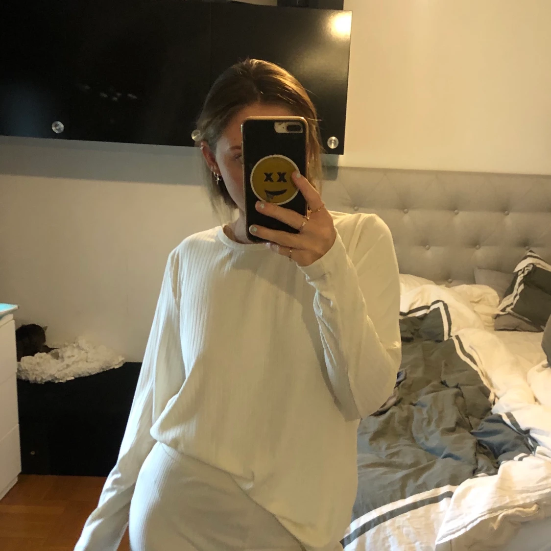 Långärmad ribbad tröja