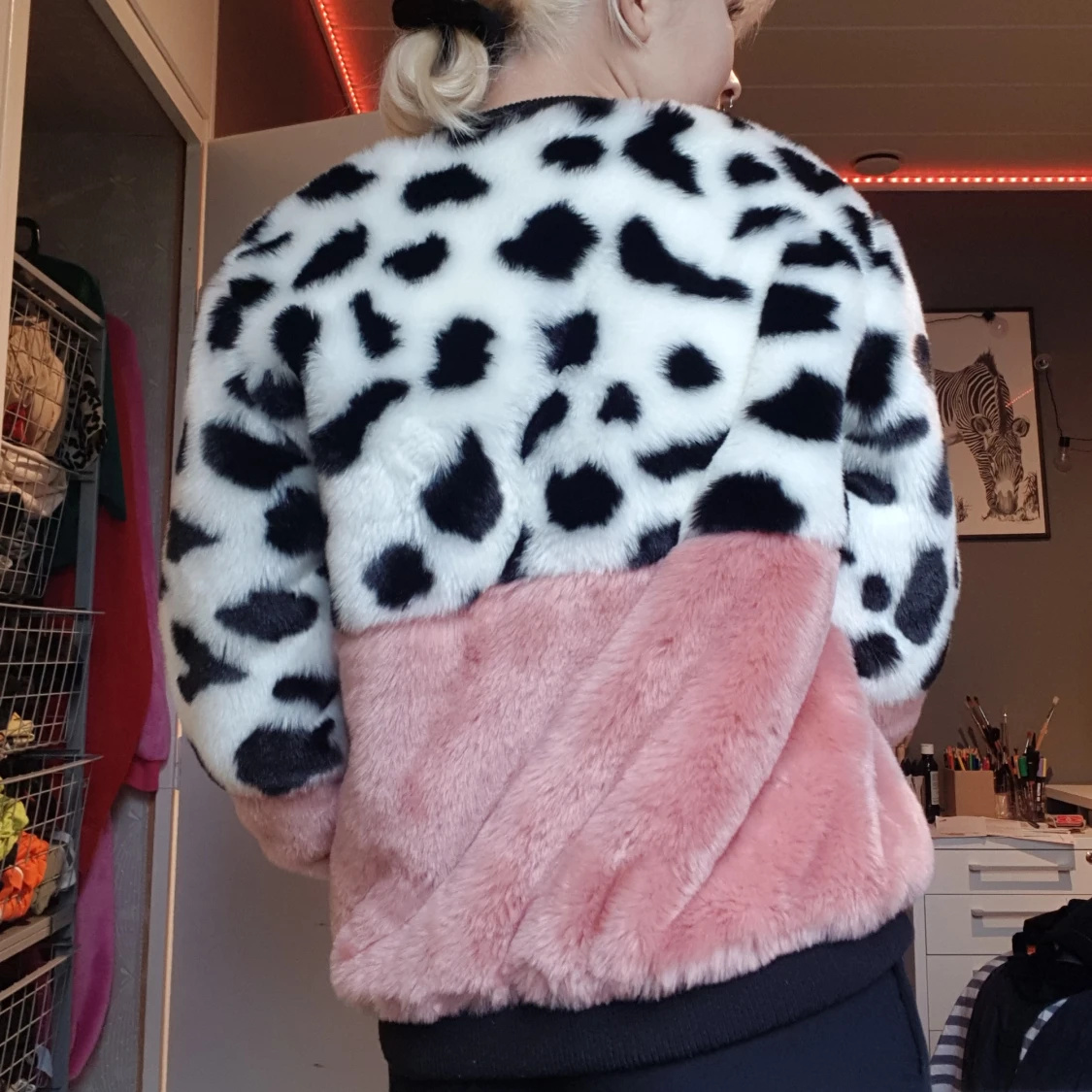 Fluffig jacka - 90