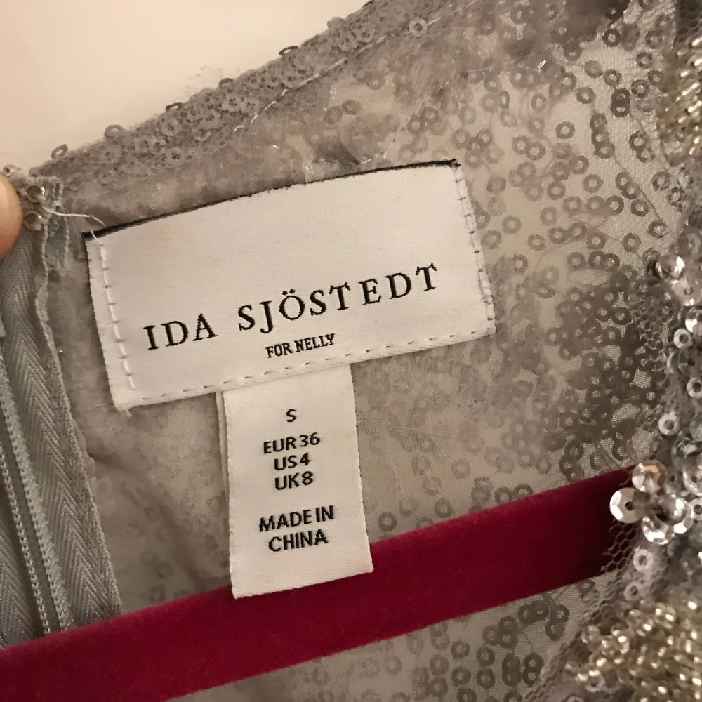 Super fin balklänning från Ida Sjöstedt. Fick tyvärr aldrig tillfälle att använda den. . Klänningar.