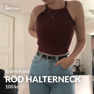 Halterneck - Röd halterneck från bikbok strl XS men passar även mig som är en S/M
