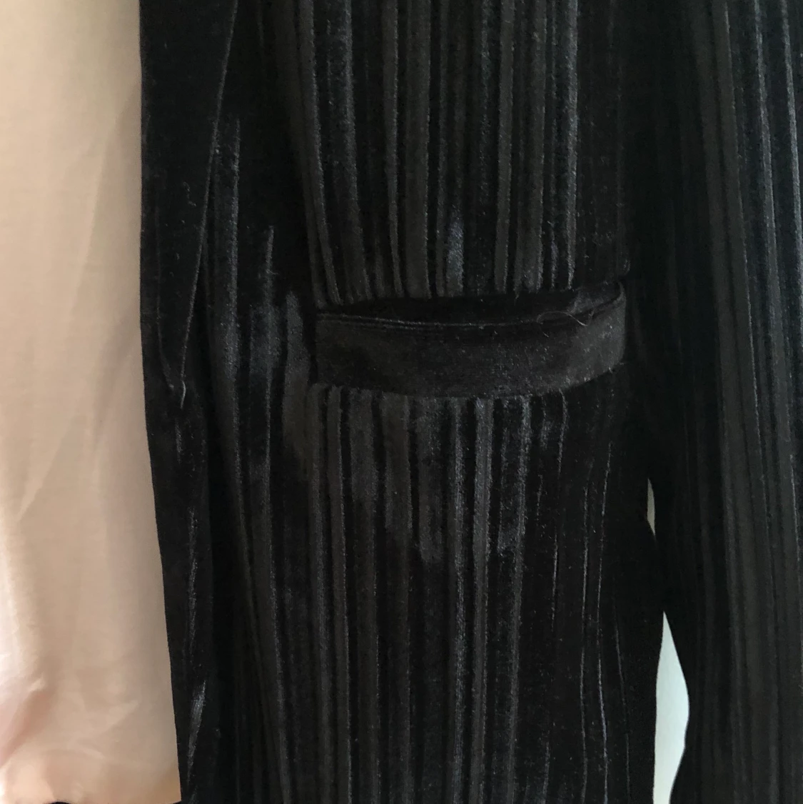 Svart sammetskavaj strl 36 - 91