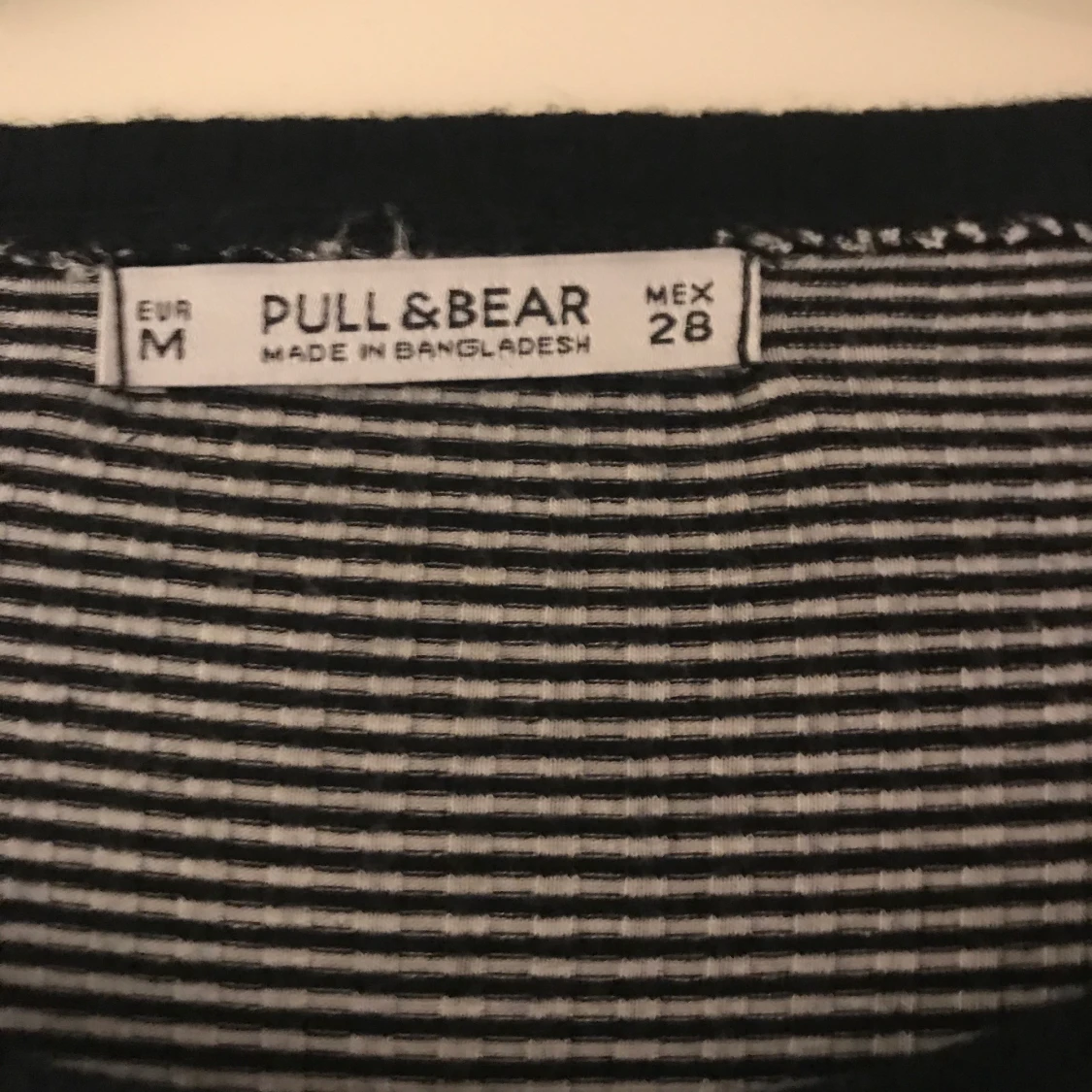 Klänningar nyskick  - 91