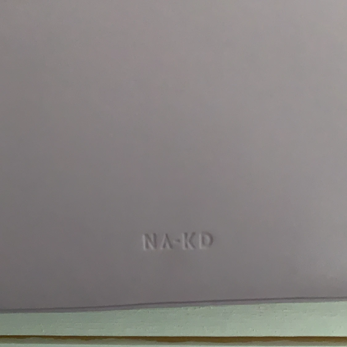 Lila 90-tals väska - 90