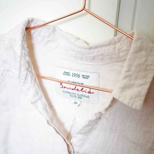  - Beige linneskjorta från Bondelid