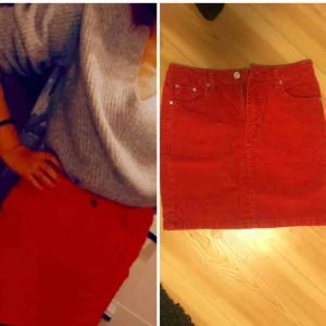  - Röd manchester-kjol med fickor!😍 Medel-hög midja.  Endast använd till jul.  Från na-kd, storlek 38. Inte stretchig!