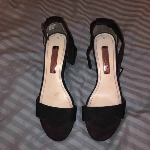  - Passar till allt och sköna