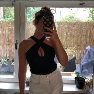 Topp Ivyrevel  - Topp storlek xs från Ivyrevel. Använd en gång. Frakt 45 tillkommer.