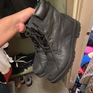 Jätte fina stövlar/skor  - Jätte fina o bekväma skor 