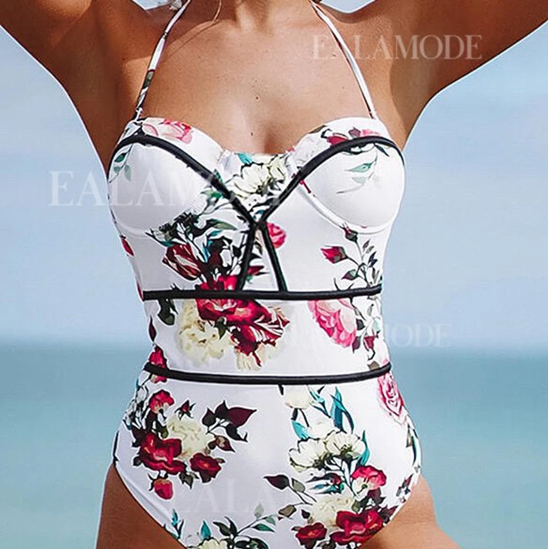 Oanvänd baddräkt  - 90