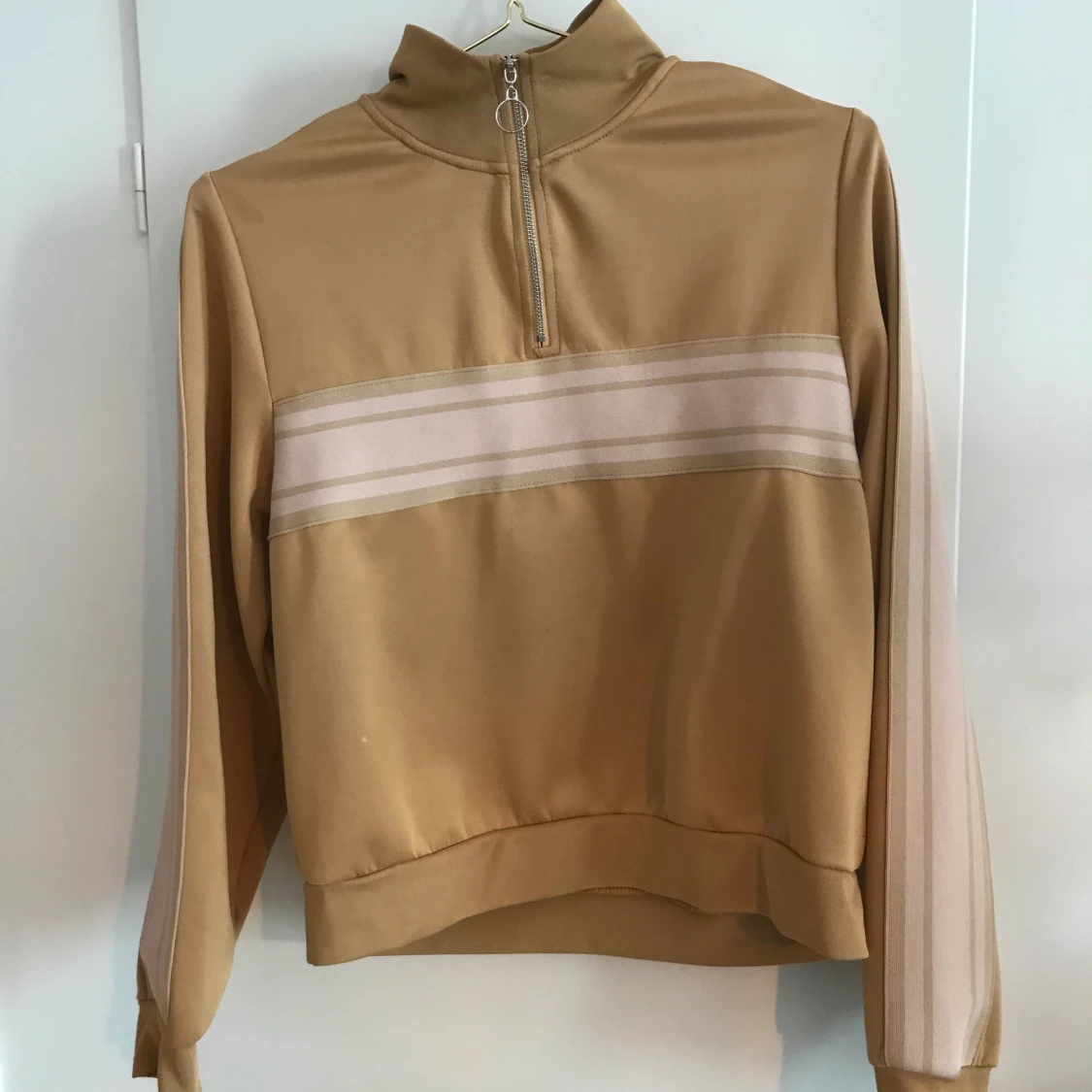 Beige zip-tröja - 90