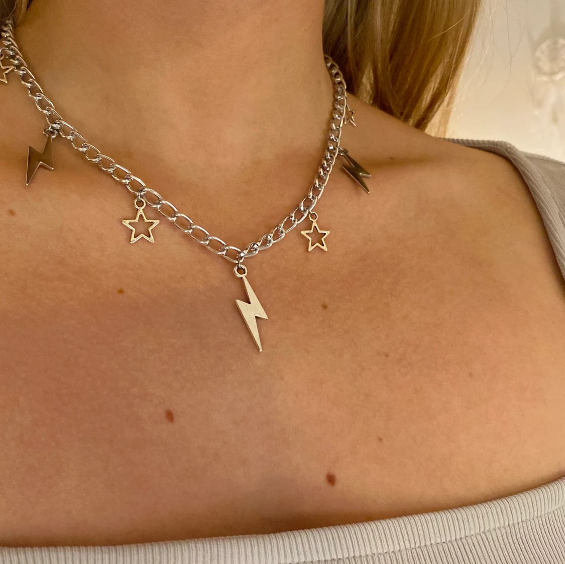 Superfint silvrigt halsband💓 - 90