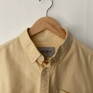 Carhartt skjorta - Bra skick! Storlek M men sitter mer som en S. 