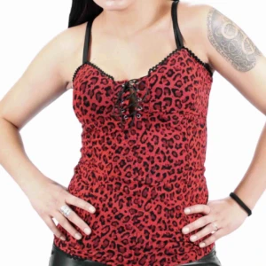  - Grävde djup nere i min gamla emogarderob och hittade denna! Så gott som oanvänd. Storlek large men kan nog passa mindre också iom snörningar på framsidan 