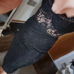  - Klänning från booho, helt ny med lappar kvar Lite för liten för mig vid brösten Storlek 36 