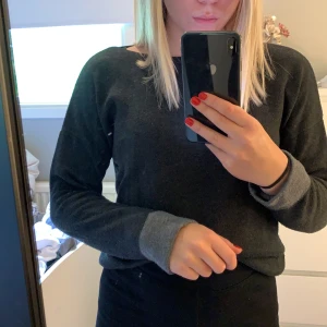 Tröja - Mysig tröja från h&m som inte kommer till användning längre, köpare står för frakt