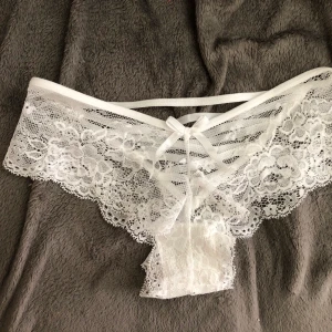 Victoria’s Secret stil Brazilian trosor - Super sexy😍100% ny✨ storlek S✨stuss 93-99✨fri frakt över 299 kr