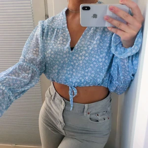 Blus Nakd  - Storlek 36!